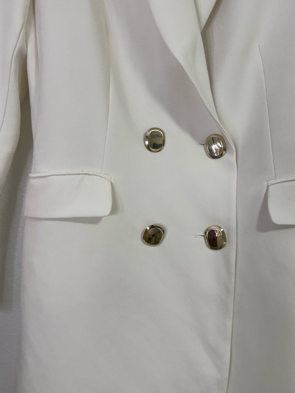 Zara Cream Double-Breasted Shawl Collar Blazer - Picture 2 of 4